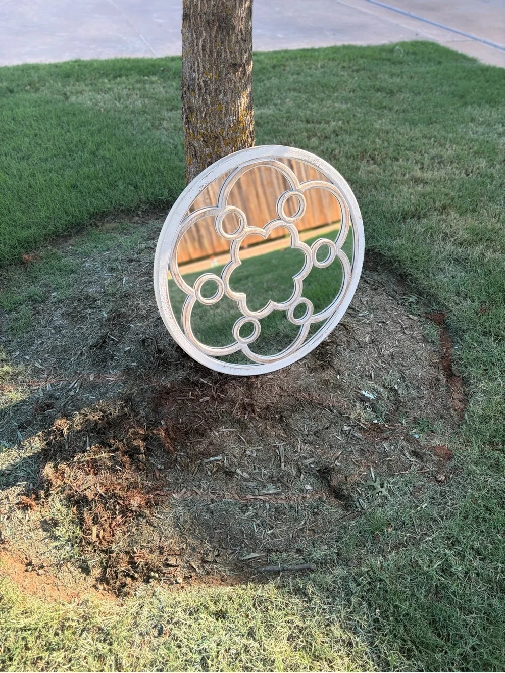 Vintage Round Decorative Mirror